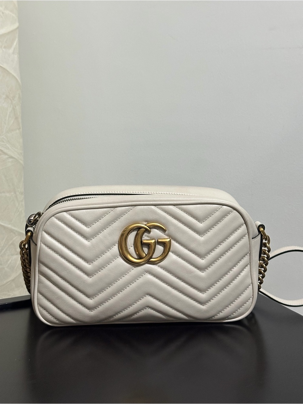 Gucci Marmont Medium Camera Bag with Gold Hardware - Picture 2 of 9